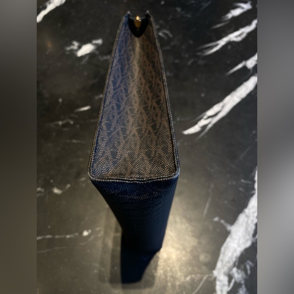 Saint Laurent SS16 Toiletry Clutch - Picture 8 of 10